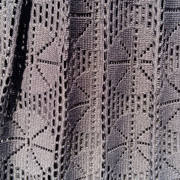 H&M Black Lace-Look Overlay Dress Women's Size 10 - Picture 3 of 6